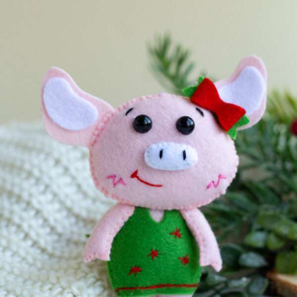 Новорічна іграшка " Свинка WoollyFox "